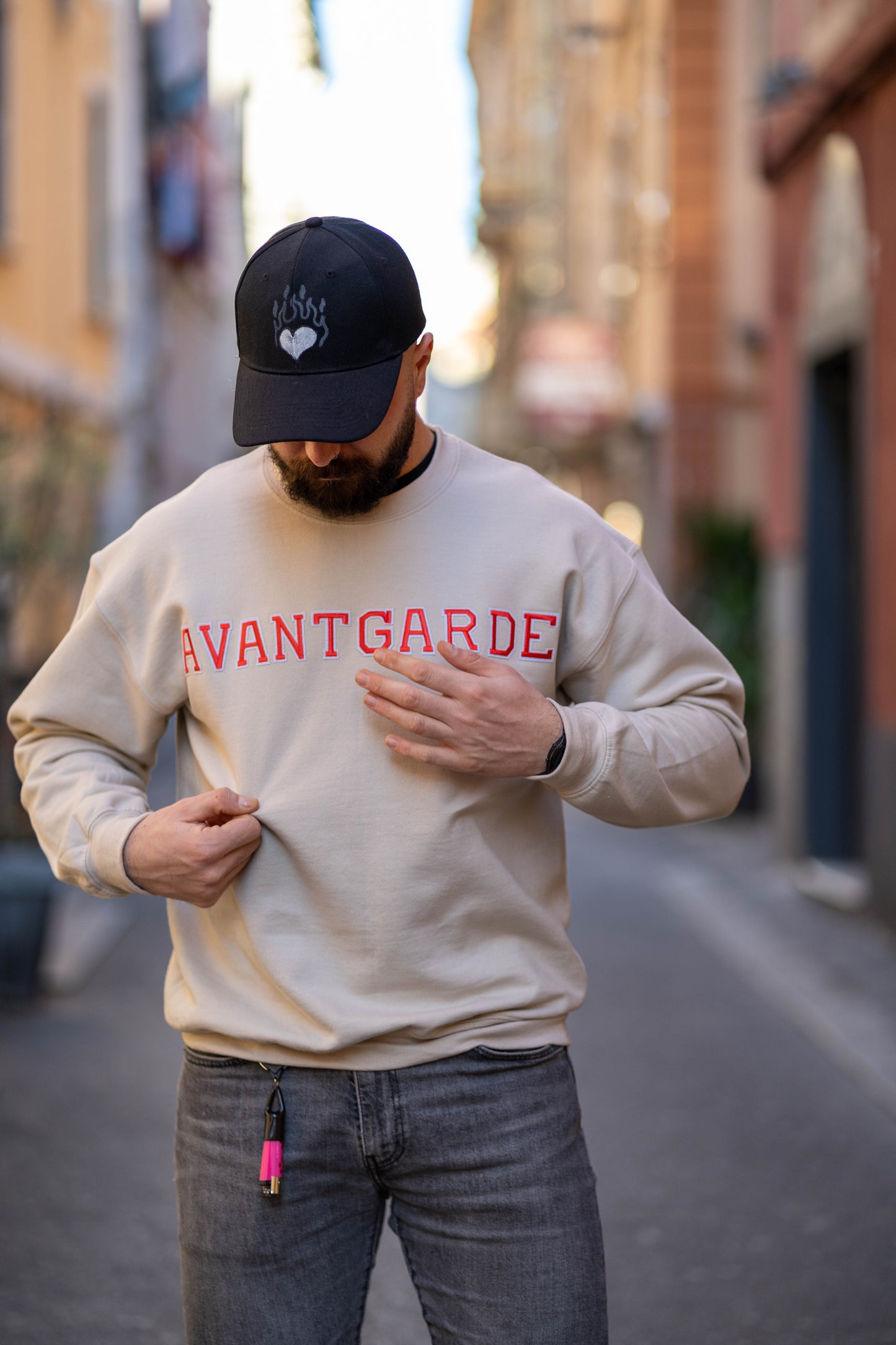 Felpa Ricamata "College" - Avantgarde