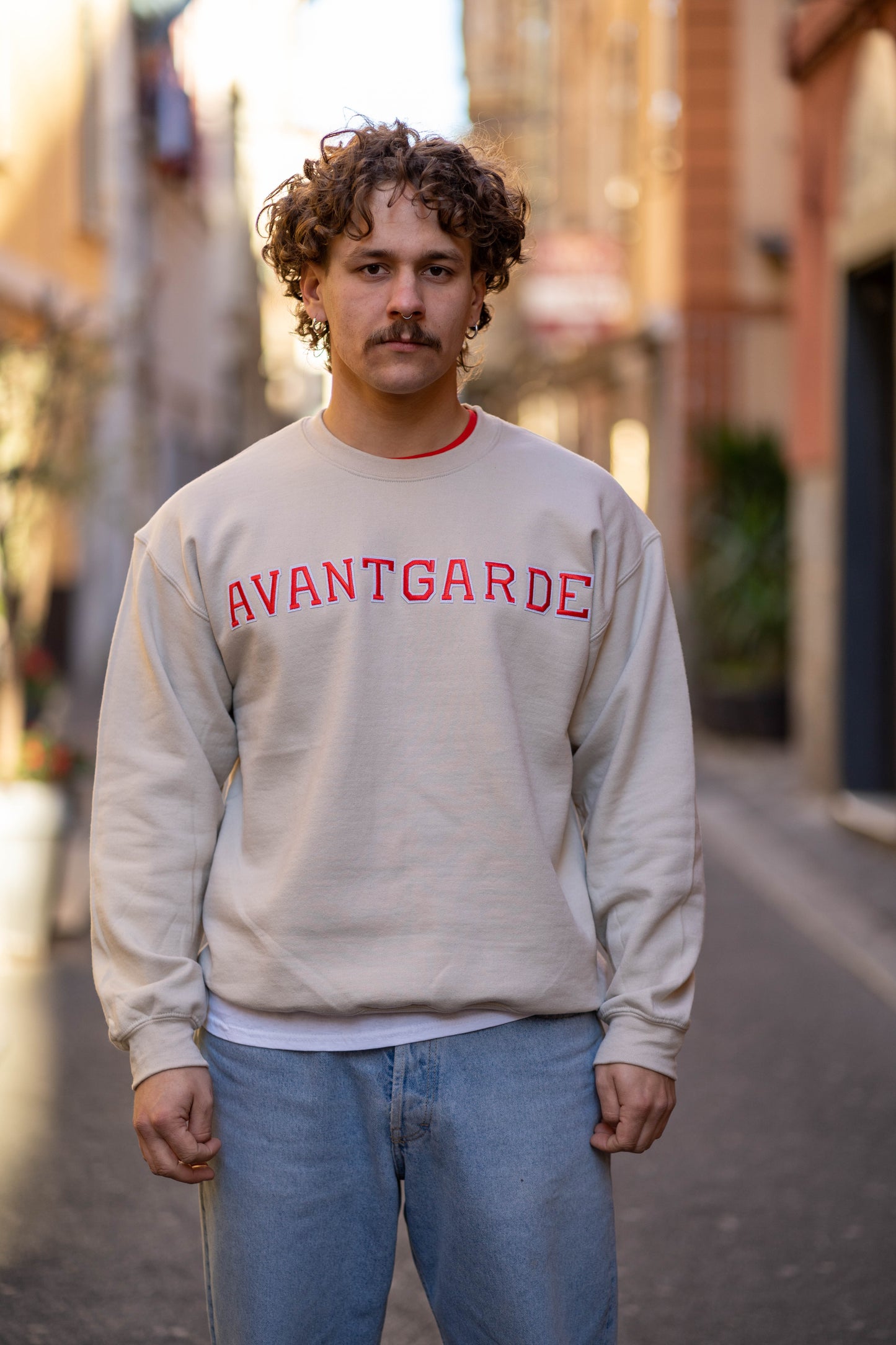 Felpa Ricamata "College" - Avantgarde