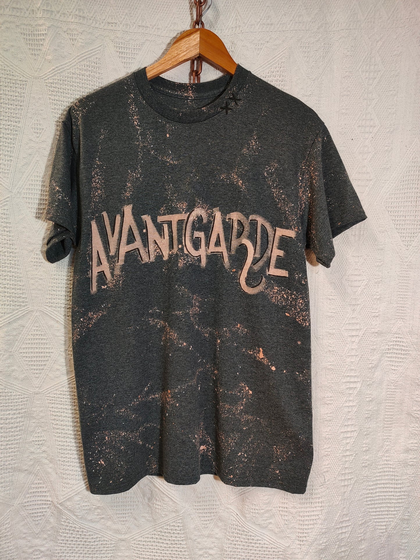 T-Shirt Handmade "Bleach Rain" - Avantgarde