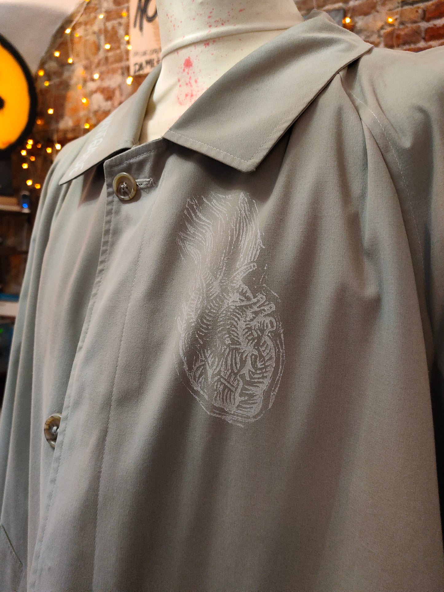 Trench Crop "Rabbit" - Avantgarde