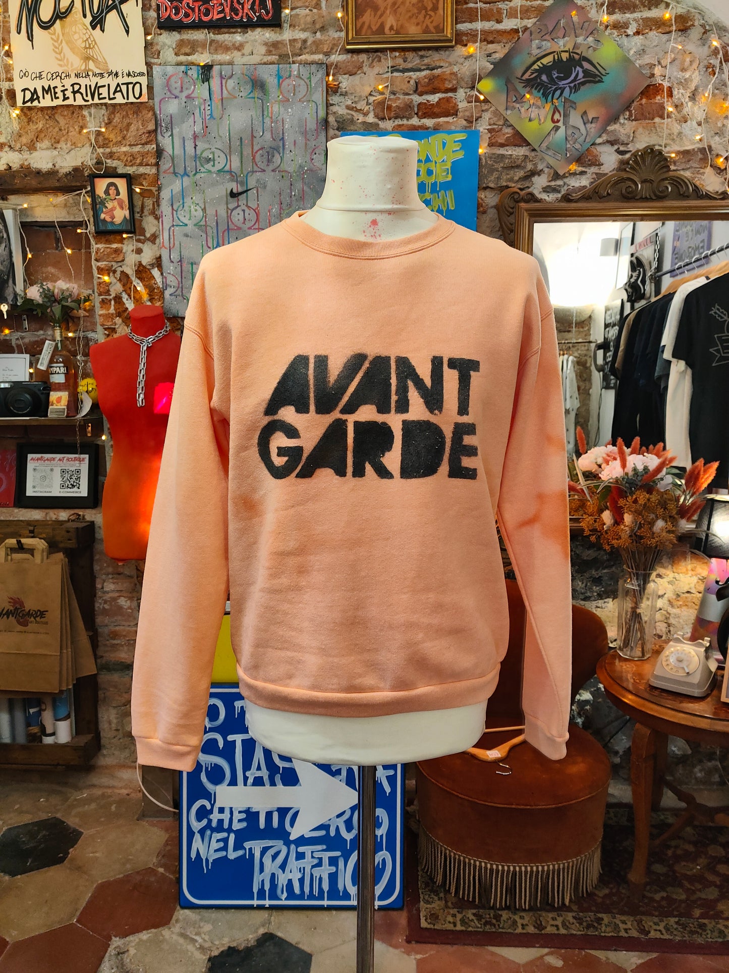 Felpa Handmade "Bleach" - Avantgarde