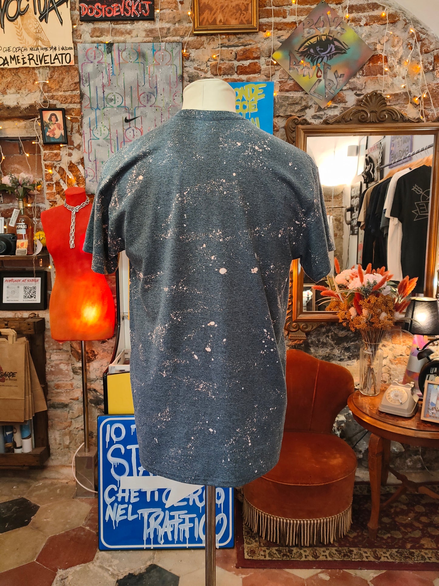 T-Shirt Handmade "Bleach Rain" - Avantgarde