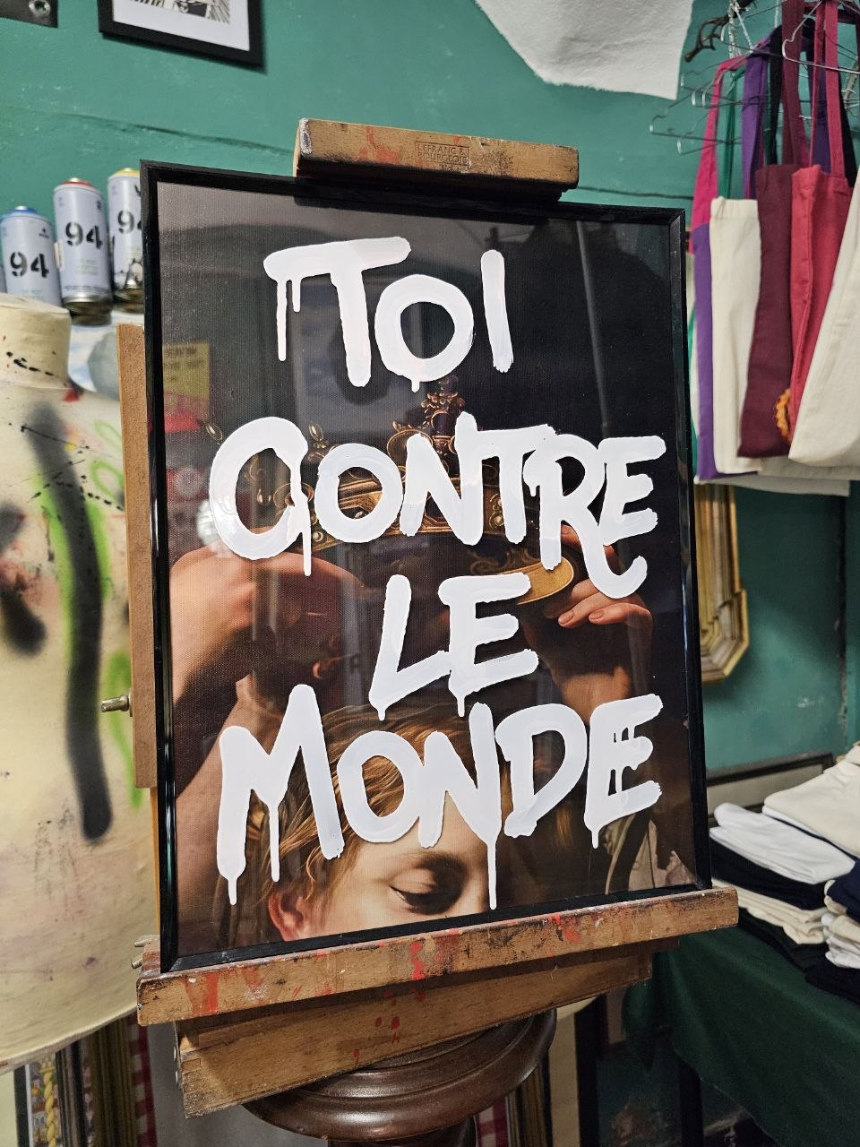 TOI CONTRE LE MONDE