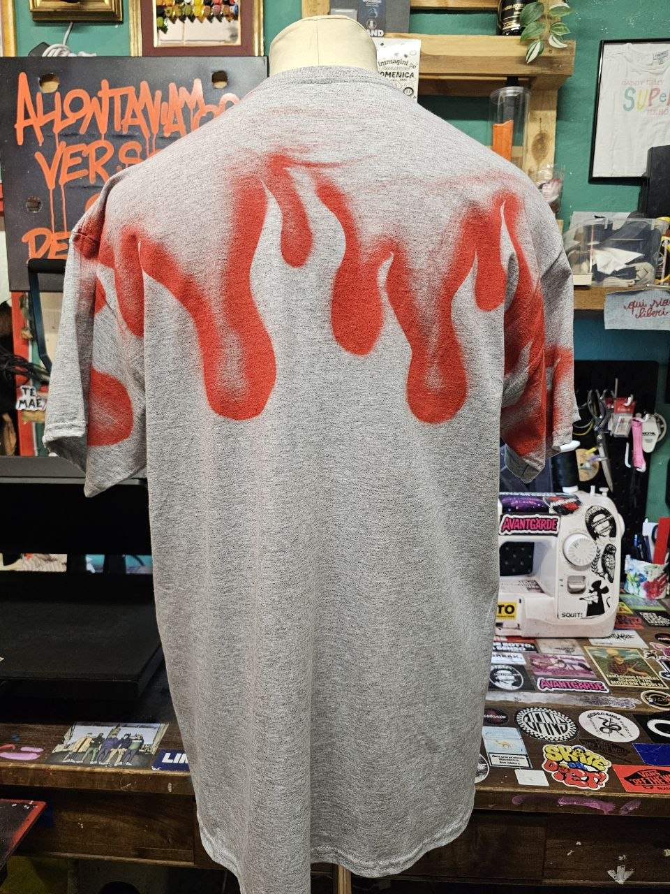 T-Shirt Handmade "Flame" - Avantgarde