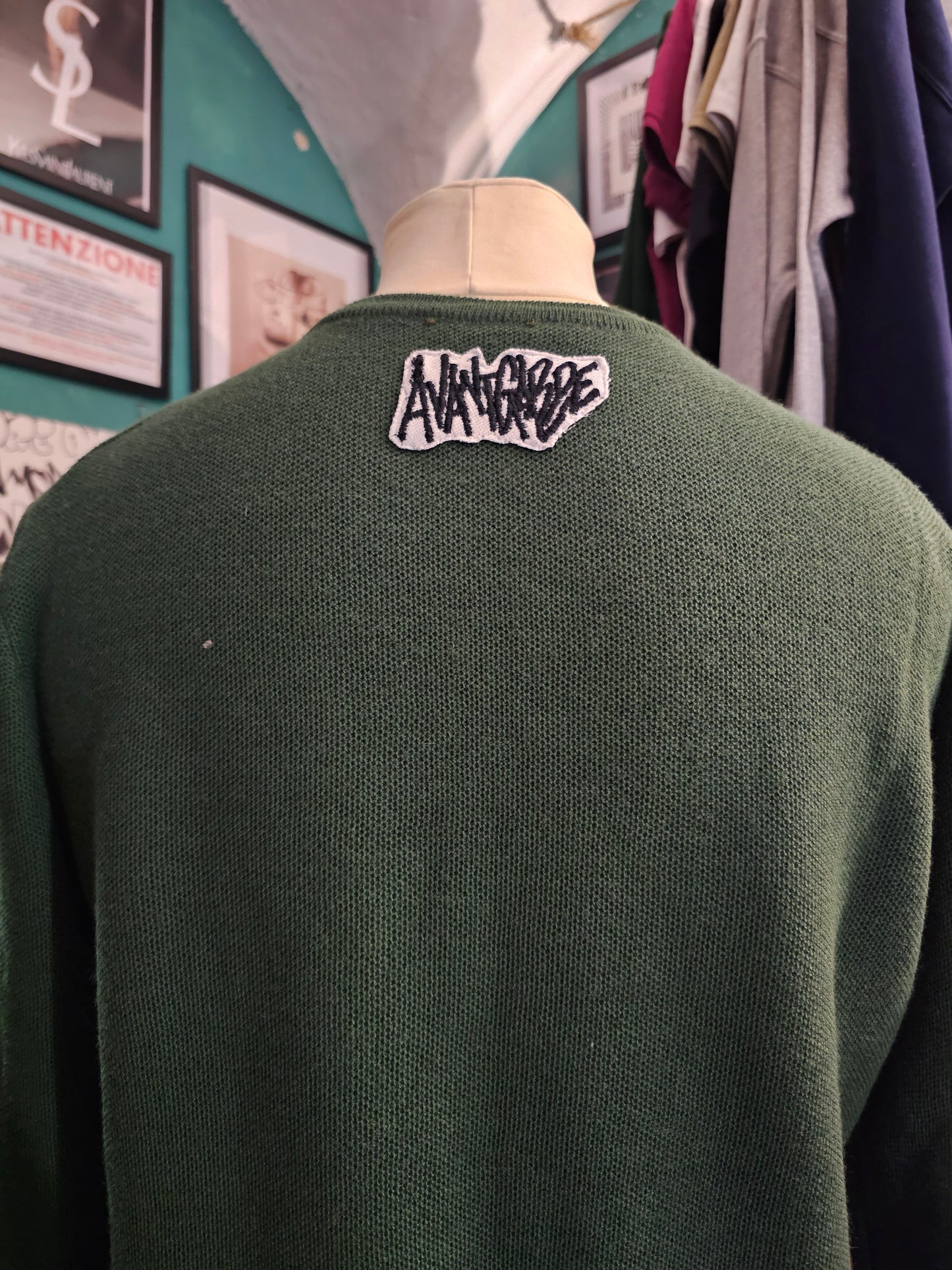 Sweater "Stancil3" - Avantgarde