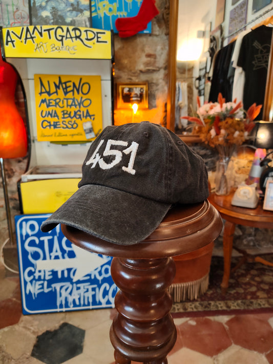 Cappello Ricamato "451" - Avantgarde