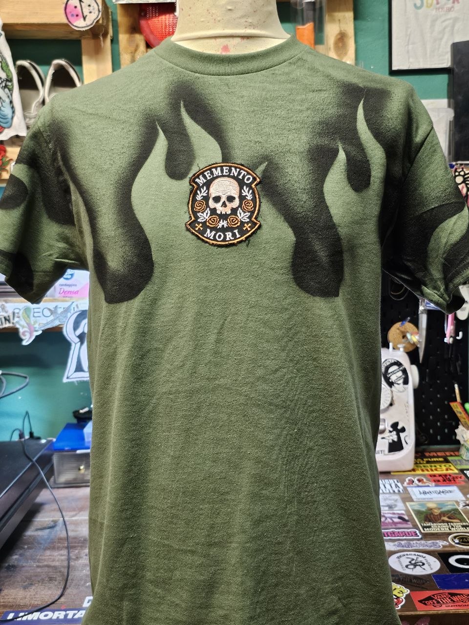 T-Shirt Handmade "Memento Mori II" - Avantgarde