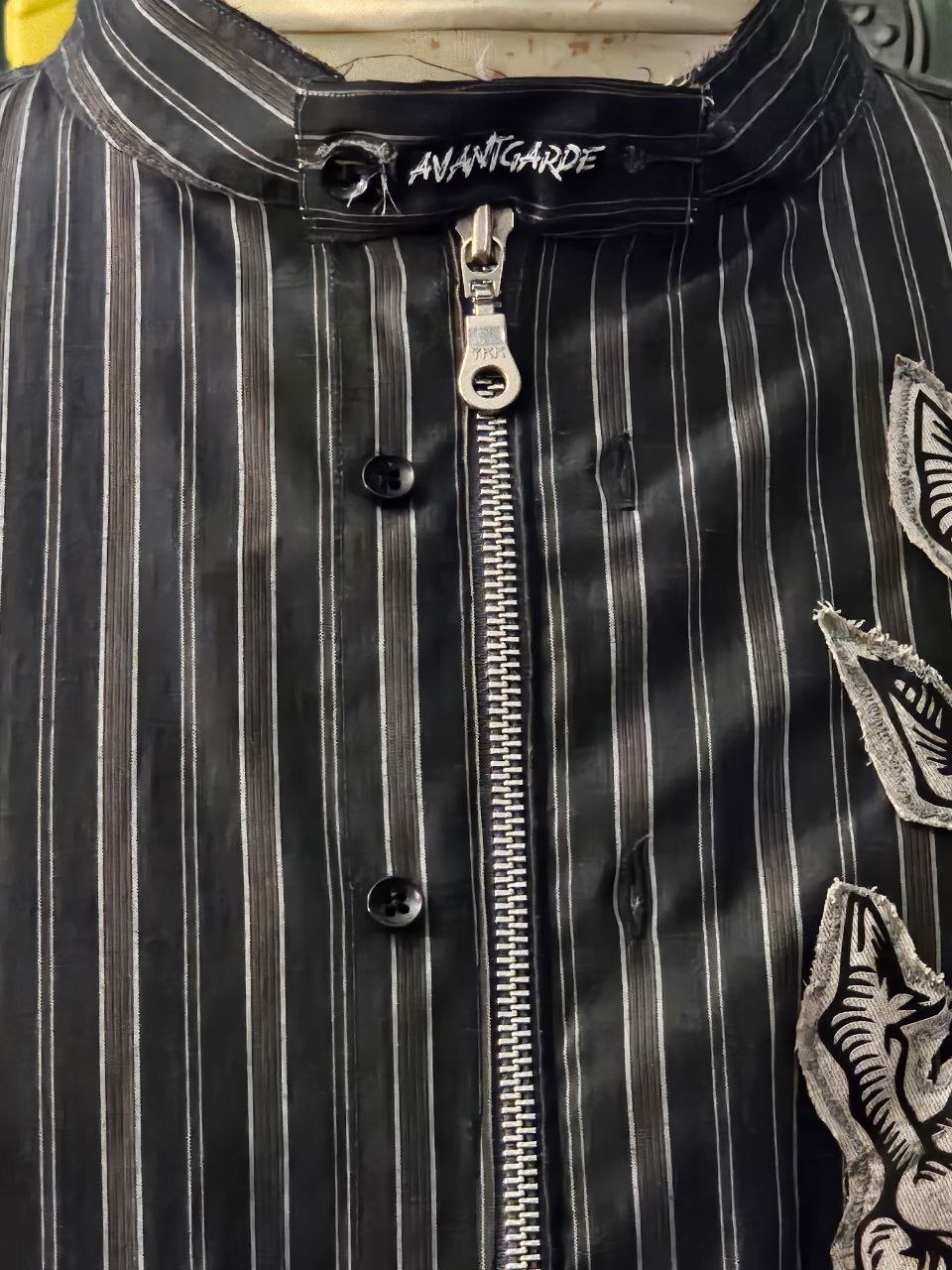 Zip-Up Shirt "Deer" - Avantgarde