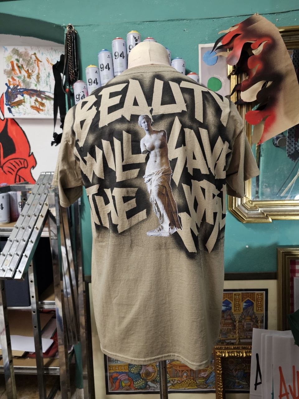 T-Shirt Handmade "Beauty" - Avantgarde