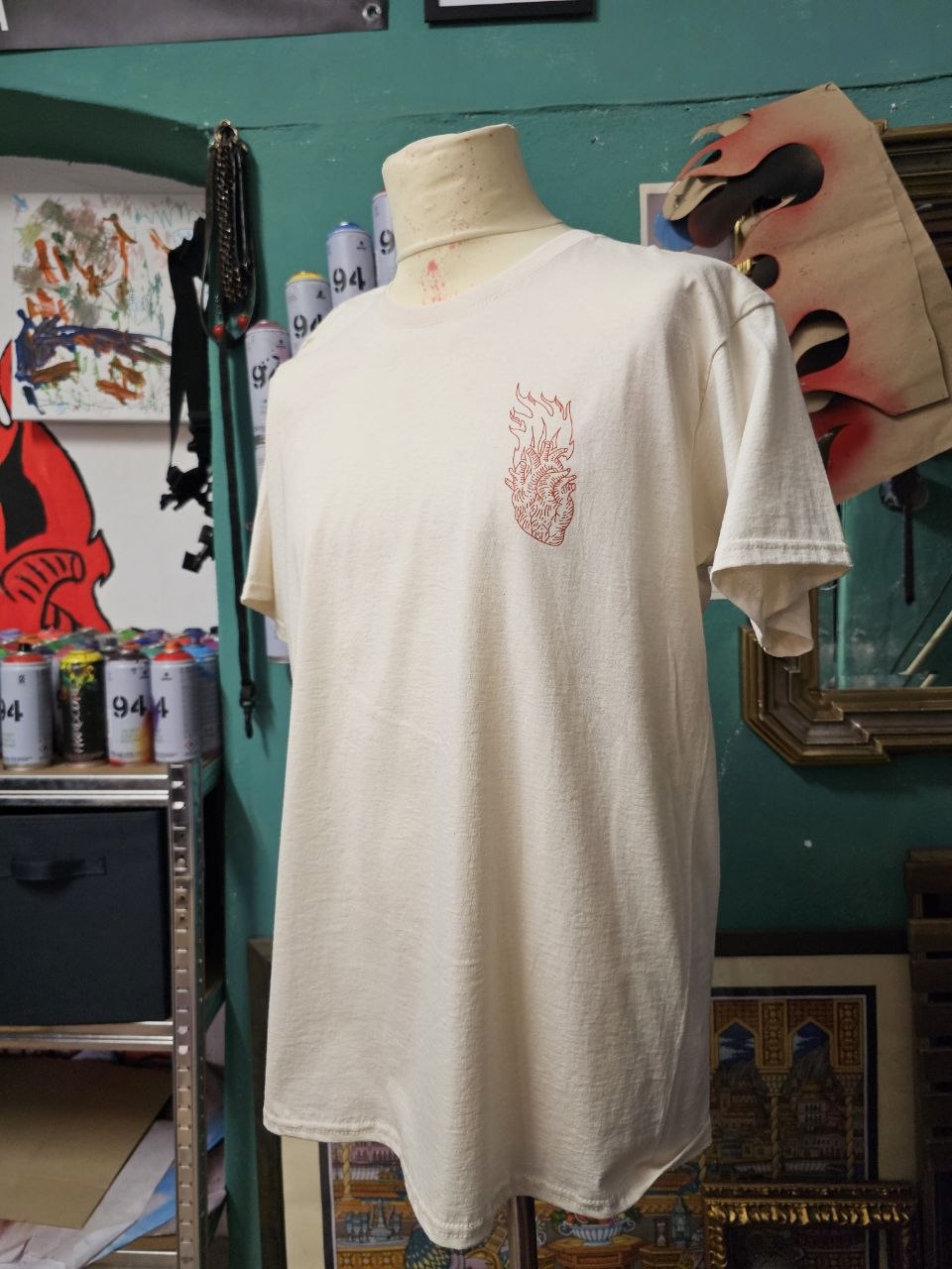 T-Shirt Handmade "Hold The Fire" - Avantgarde