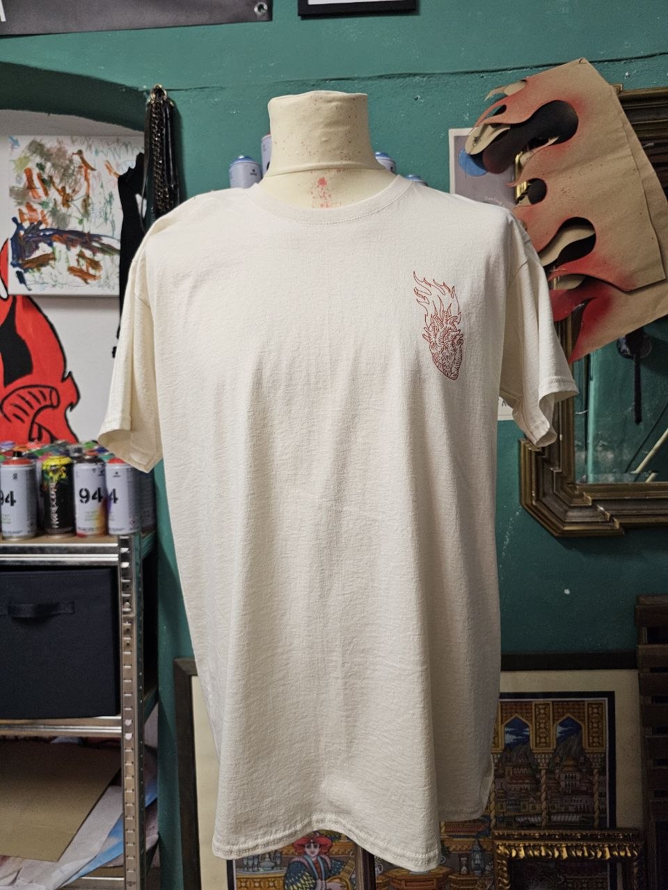 T-Shirt Handmade "Hold The Fire" - Avantgarde