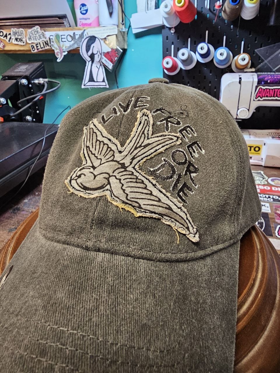 Cappello Handmade "Live Free or Die" - Avantgarde