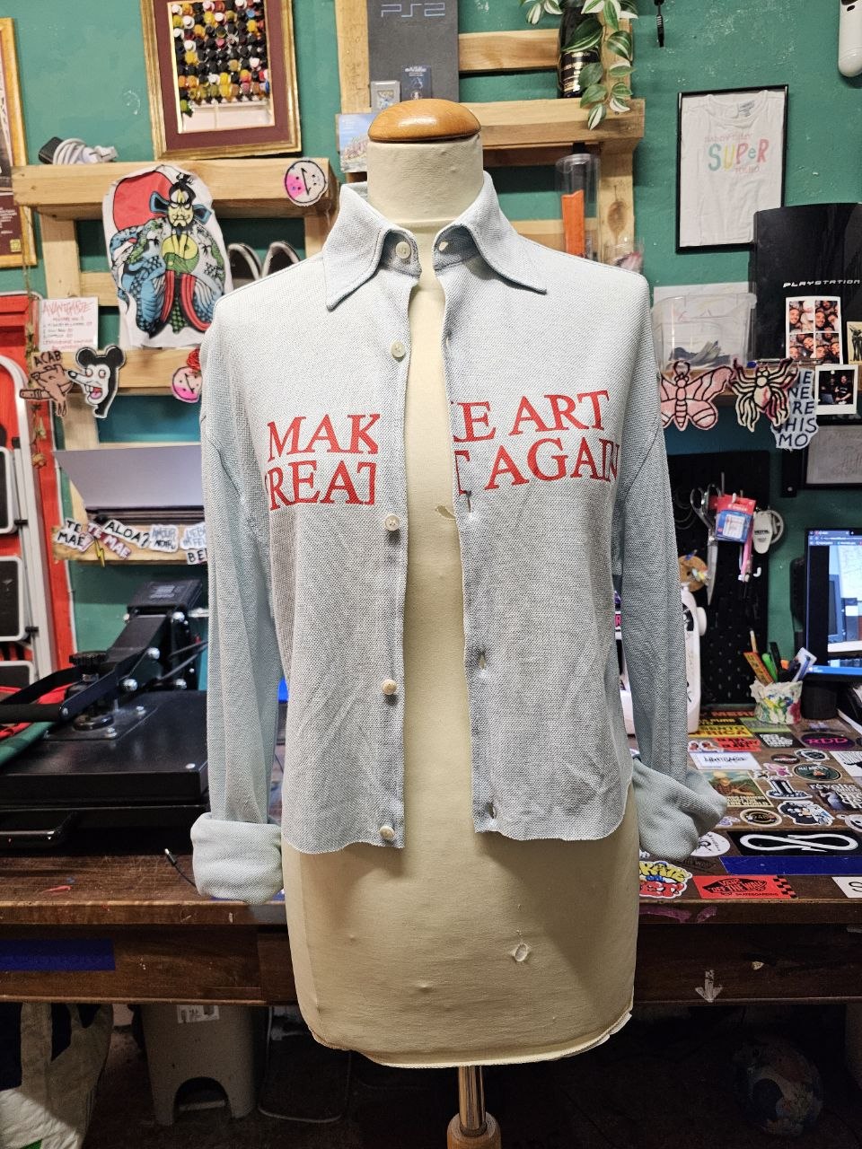 Camicia Crop "M.A.G.A." - Avantgarde
